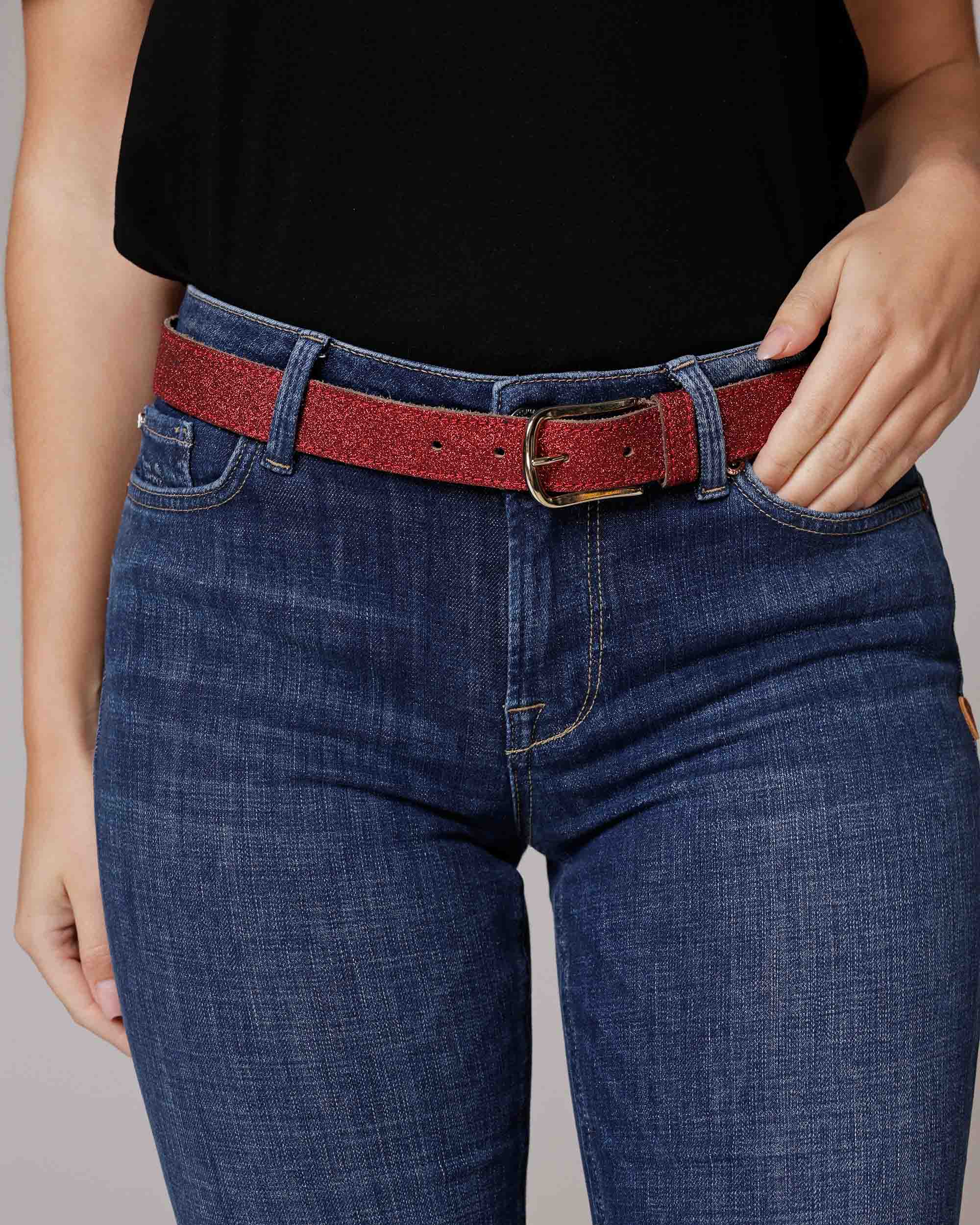 600 Red