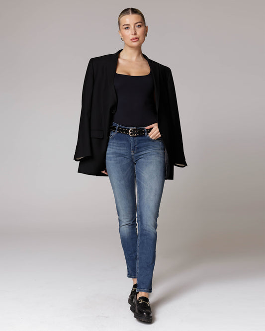 100 Black